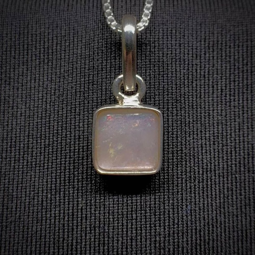 Color Blizzard Opal Australian Coober Pedy .925 Sterling Silver Necklace